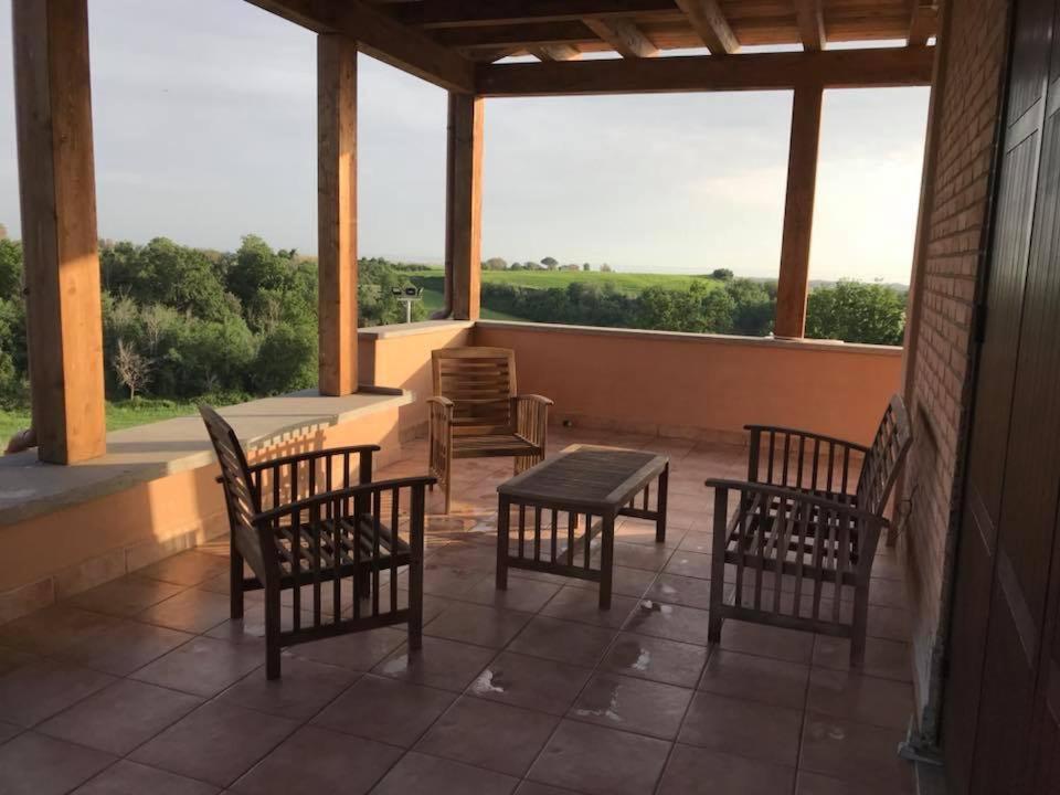 The Bell Tower Lodge Палидоро Екстериор снимка